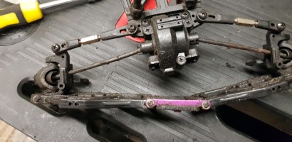 himoto viper   suspension and diff assembly