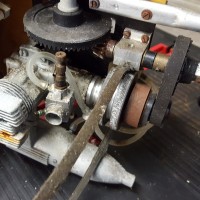 micro mold lark 2 25   engine  drive before cleanup