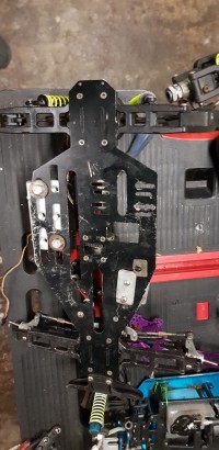 reely predator 240   chassis underside